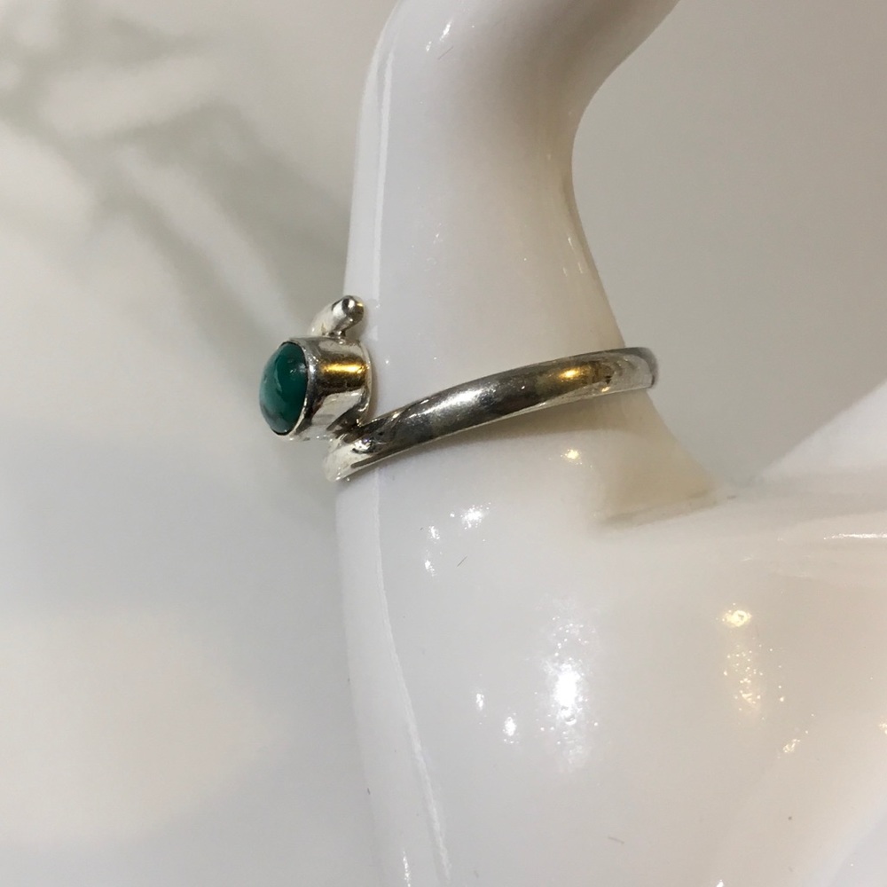 Turquoise ring size 9 - Picture 2 of 3